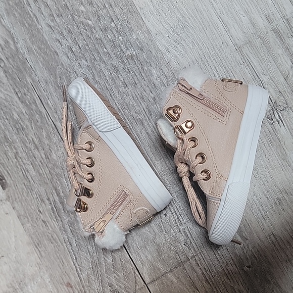 Toddler high tops - Picture 2 of 5